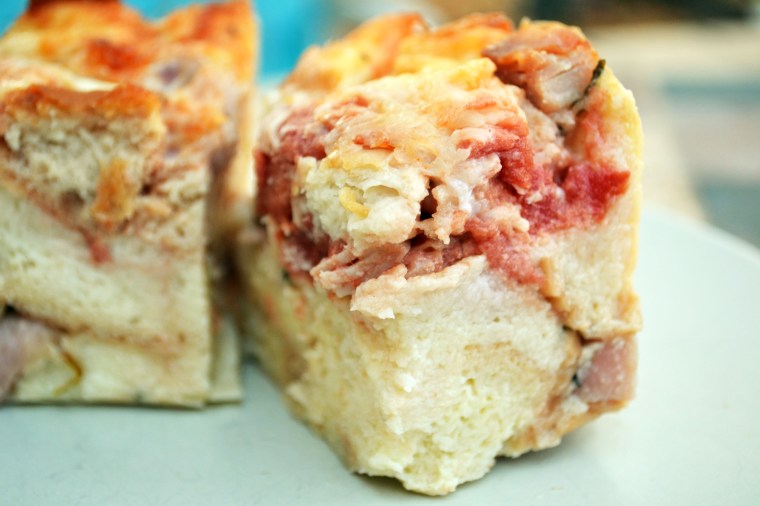 Ham_Swiss_Tomato_Strata_01