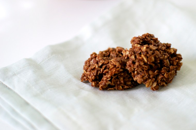 No Bake Cookies // Big Eats Tiny Kitchen with Honey  (Gluten Free, Dairy Free)